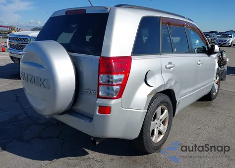 2008 Suzuki Grand Vitara Xsport z USA, uszkodzony, nr VIN JS3TE944084100637